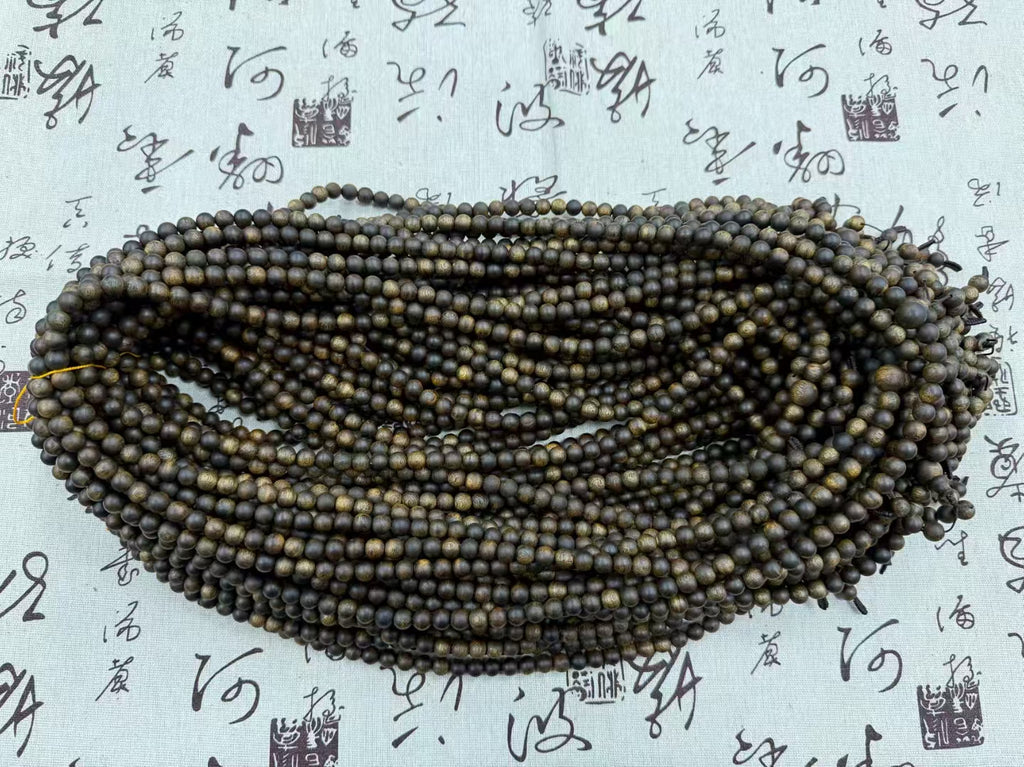 Premium Green Kynam Agarwood 108 Beads Mala, Natural High-Oil Agarwood Prayer Beads, Meditation Bracelet Necklace for Men & Women