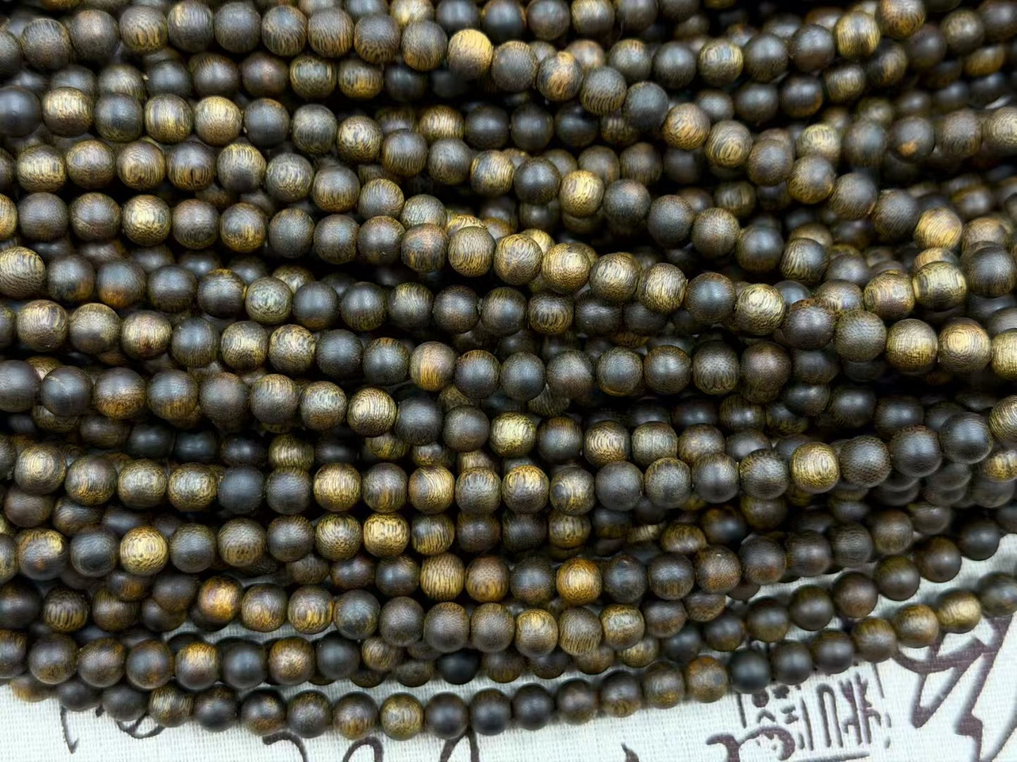 Premium Green Kynam Agarwood 108 Beads Mala, Natural High-Oil Agarwood Prayer Beads, Meditation Bracelet Necklace for Men & Women