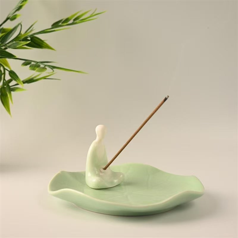 Ceramic Faceless Monk Incense Holder, Celadon Lotus Leaf Incense Tray, Zen-style Censer, Home Decor for Living Room