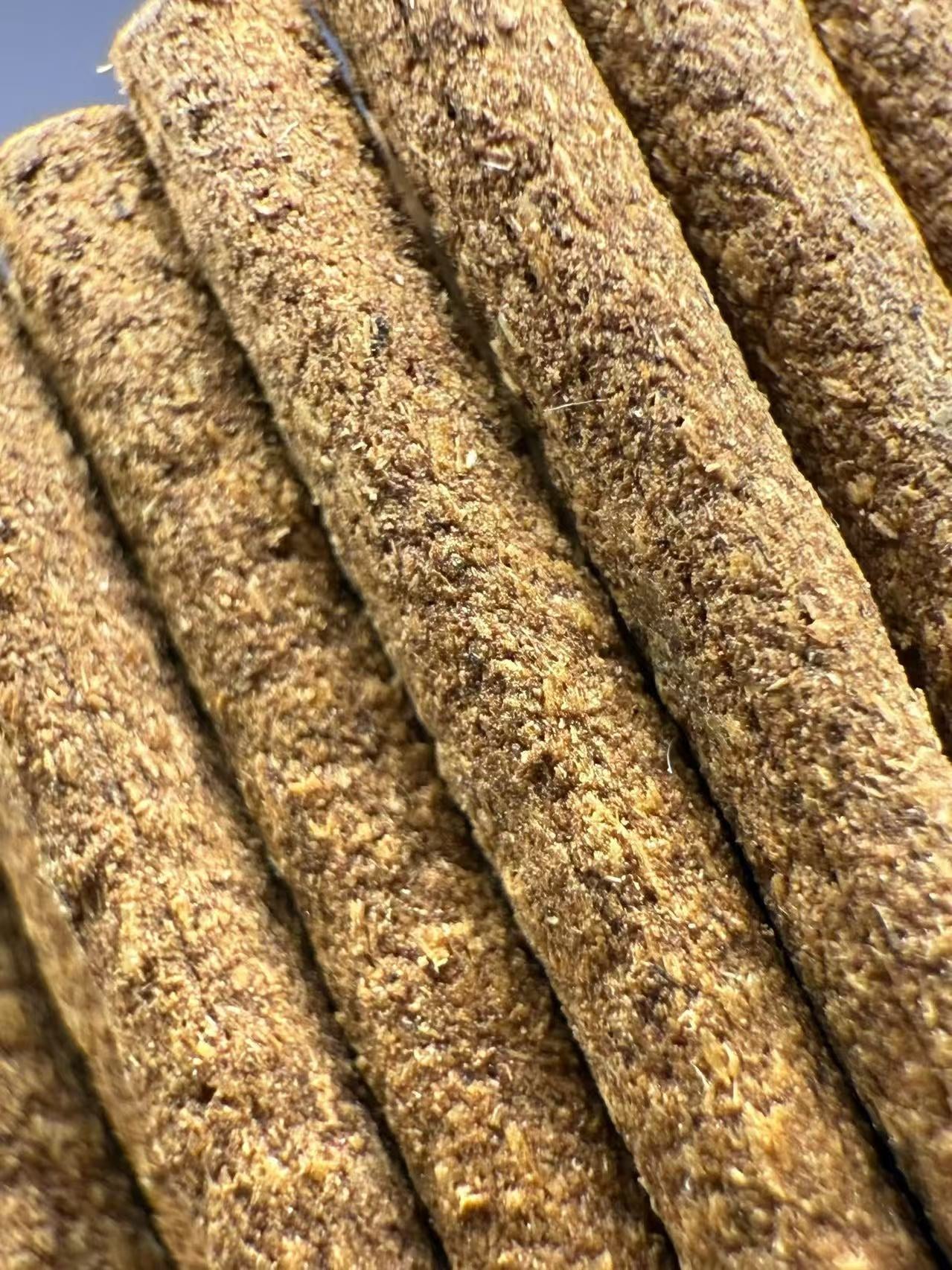 Qinan Pi You Handmade Agarwood Incense Sticks | Natural Aloeswood for Meditation & Aromatherapy