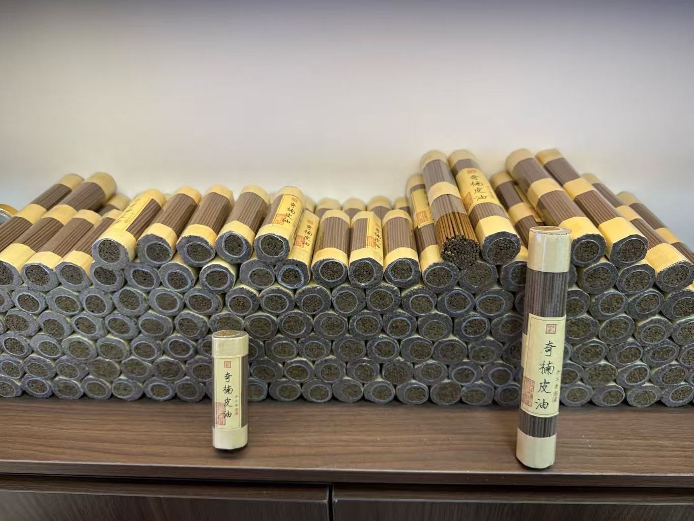 Qinan Pi You Handmade Agarwood Incense Sticks | Natural Aloeswood for Meditation & Aromatherapy
